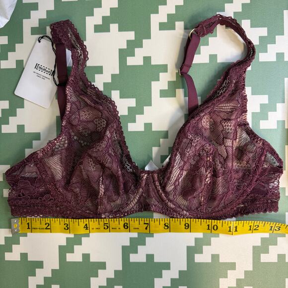 Wolford Lace Bra Deep Plum Purple Underwire Size 36B NWT $248 MSRP - Picture 7 of 7